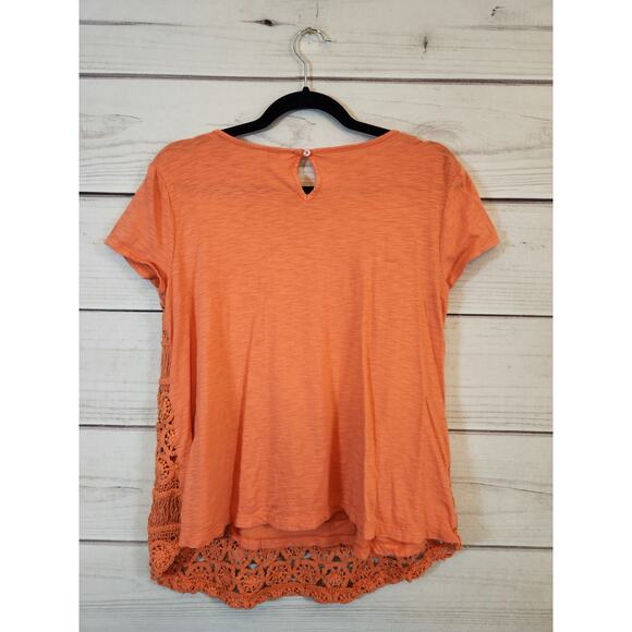 Crown & Ivy Women's Orange Crochet Short Sleeve Round Neck Blouse‎ Petite Medium - Picture 2 of 6
